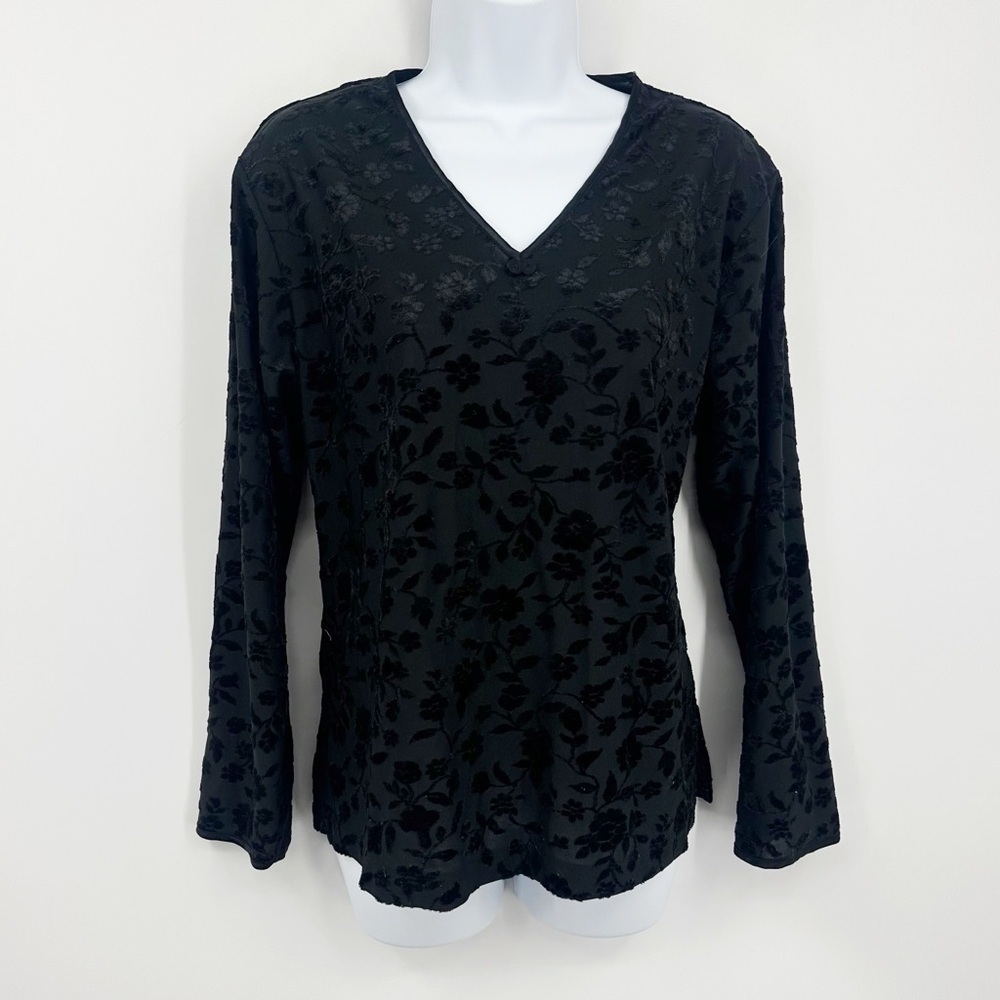 Vintage Y2K Black Grunge Floral Shirt Size Medium Whimsical Goth Grunge